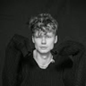 Meet your Posher, Caleb